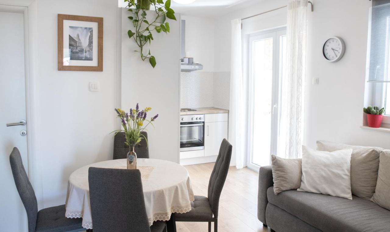 Apartman Grepo Makarska Exterior foto